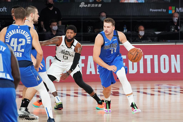 防守型中场 防守型中场