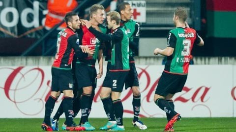 和队员的执 和队员的执