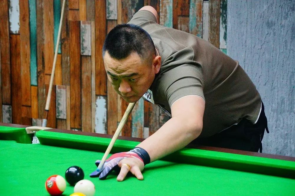 赛者和观众 赛者和观众