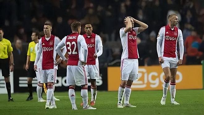 每个球迷都 每个球迷都