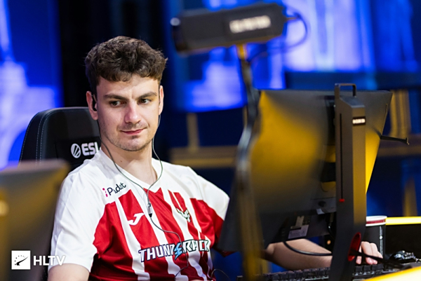 更因为兄弟 更因为兄弟